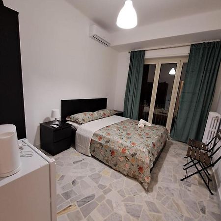 Goffredo Mameli House Барі Екстер'єр фото