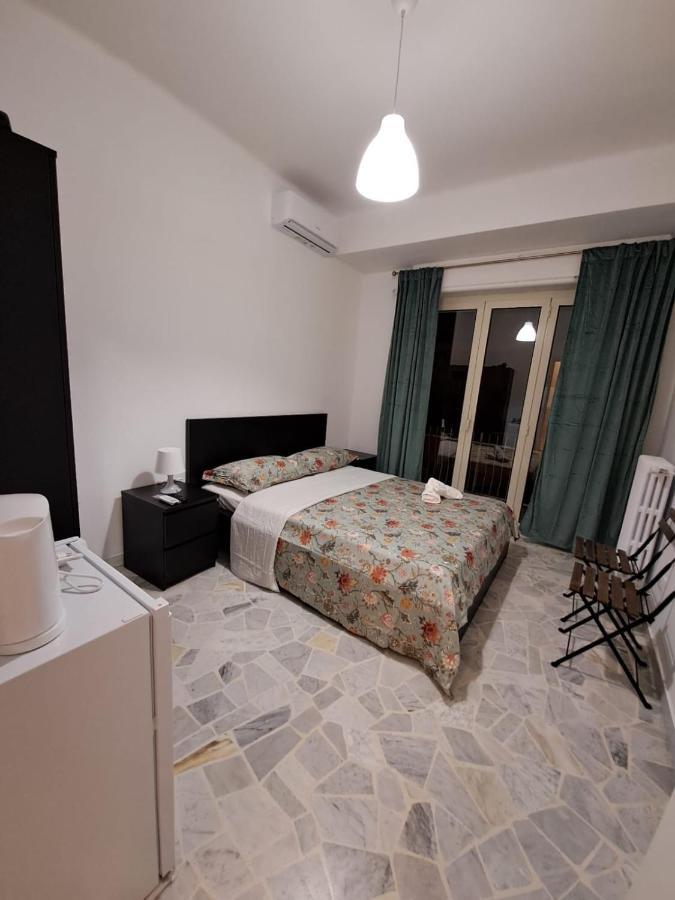Goffredo Mameli House Барі Екстер'єр фото
