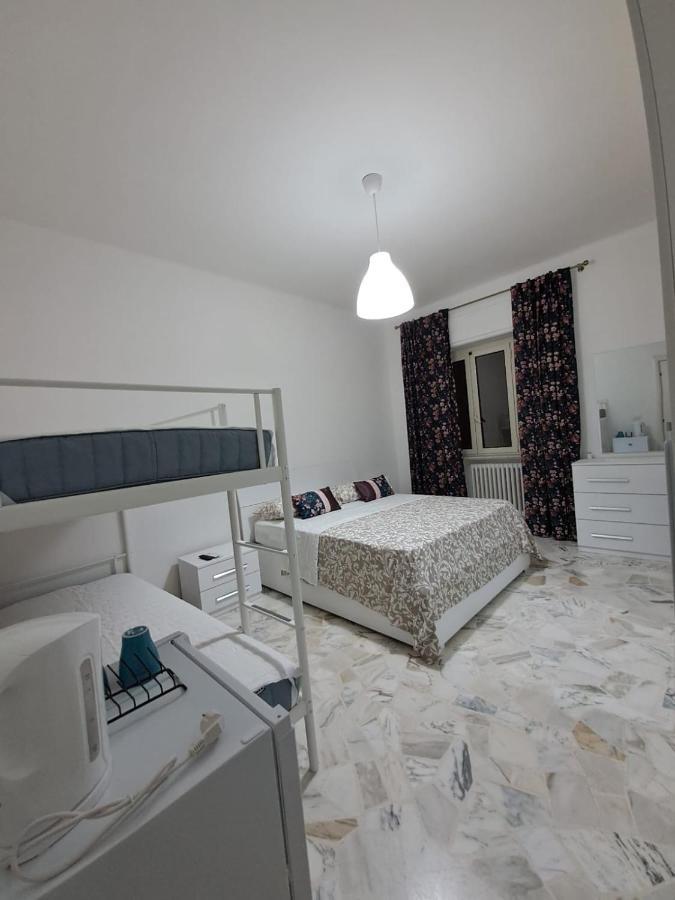 Goffredo Mameli House Барі Екстер'єр фото